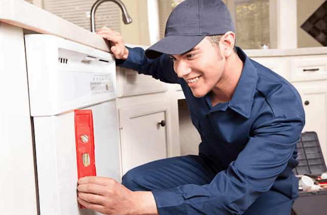 appliance repairman